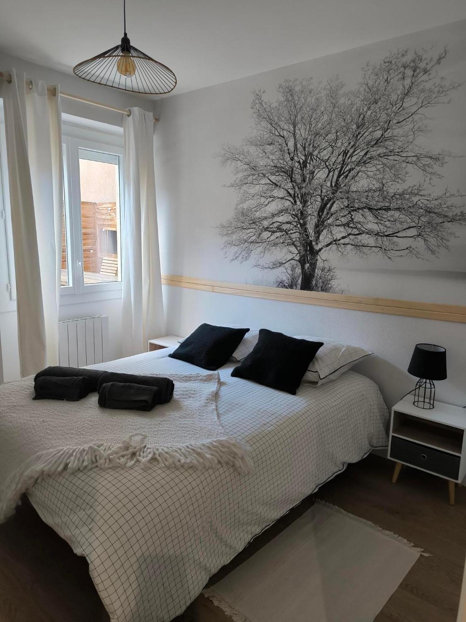 Lodge Loupau Maga Bagnères-de-Luchon Екстериор снимка